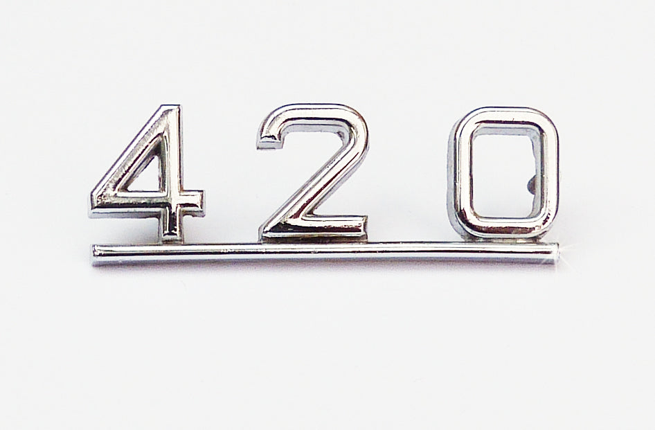 Jaguar 420 Chrome Script Boot Lid Badge / Motif, Jaguar part BD29947
