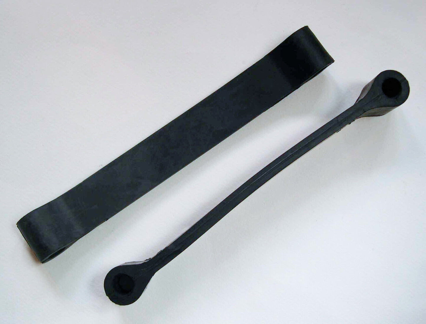 Pair of Axle Rebound Straps for MGA Austin Healey Sprite & MG Midget, AHH5081