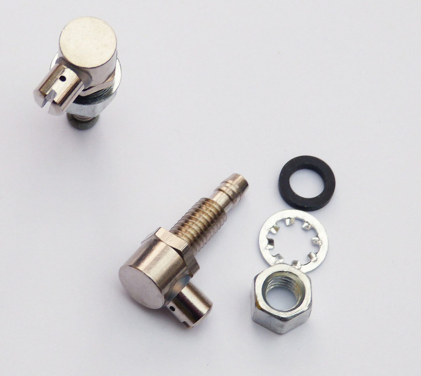 Classic Car Pair Single Windscreen Washer Jets GWW802