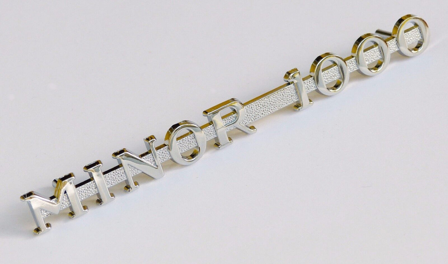 Morris Moggi "Minor 1000" Bonnet Chrome Side Flash Badge, Austin Morris; ADA2613