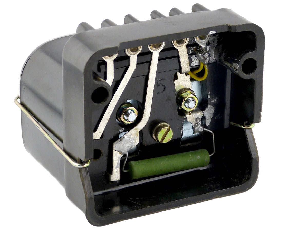Lucas Type Dynamo 5 Terminal Voltage Regulator Control Box, 3H1835, NC ...