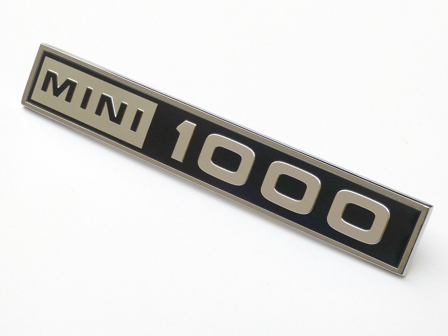 Classic Mini Mk3 1000 Concours OEM Boot Lid Badge, BMC Part; CZH1357