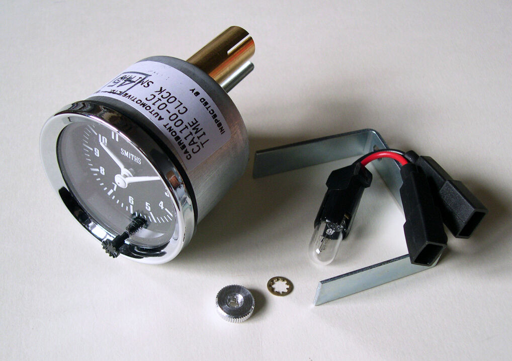 Genuine Smiths 12V Classic Car Clock with Chrome Bezel & Black Face, GAE128