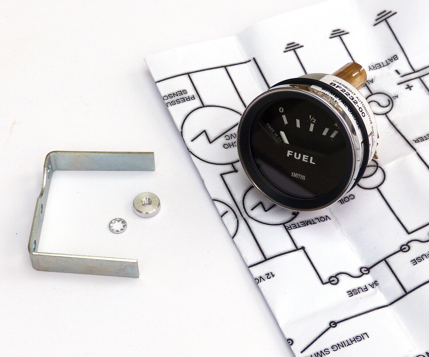 Smiths BF2232/00 Classic Car Fuel Gauge Chrome Bezel, Midget Spitfire TR6 159604