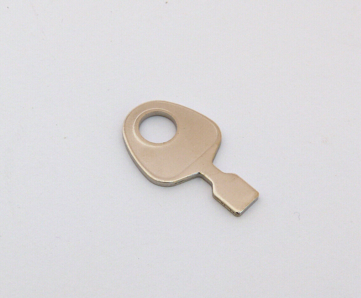 Lucas Type 318341 Ignition Switch Spade Key for Lucas PRS8 Switch, BSA Triumph