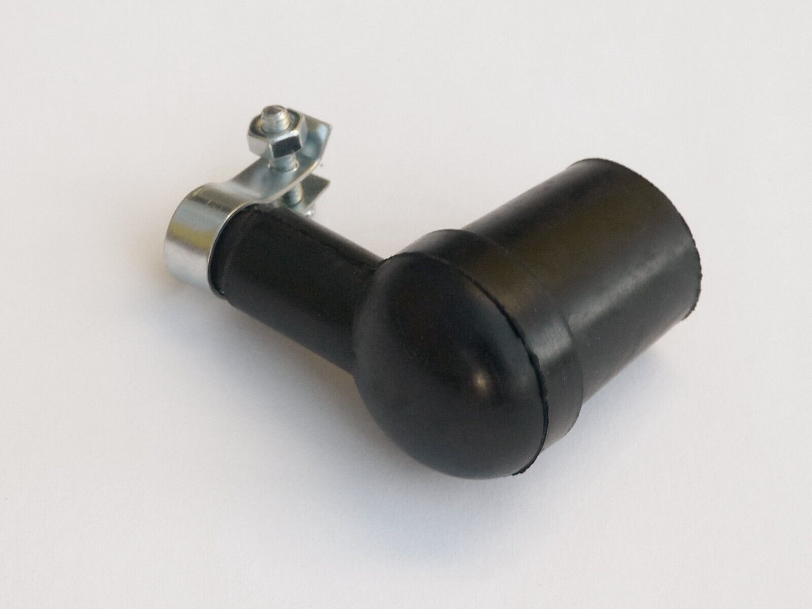 Rubber 90 Degree Waterproof Unsuppressed Spark Plug Cap, Classic Car, Motorcycle