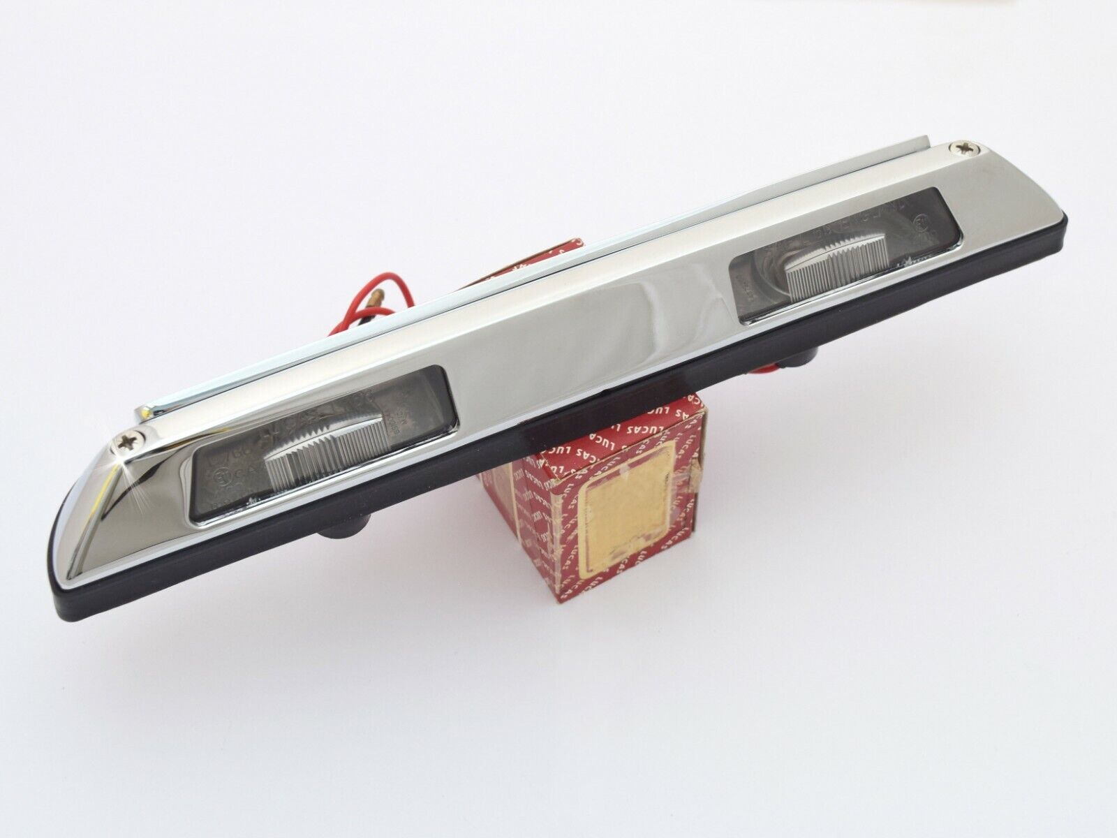 Lucas 54866 L766 Number Plate Light for Triumph Stag, Spitfire, GT6, 718028