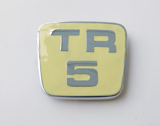 Triumph TR5 Cream Enamel & Chrome Bonnet Badge / Medallion, Triumph No 622279