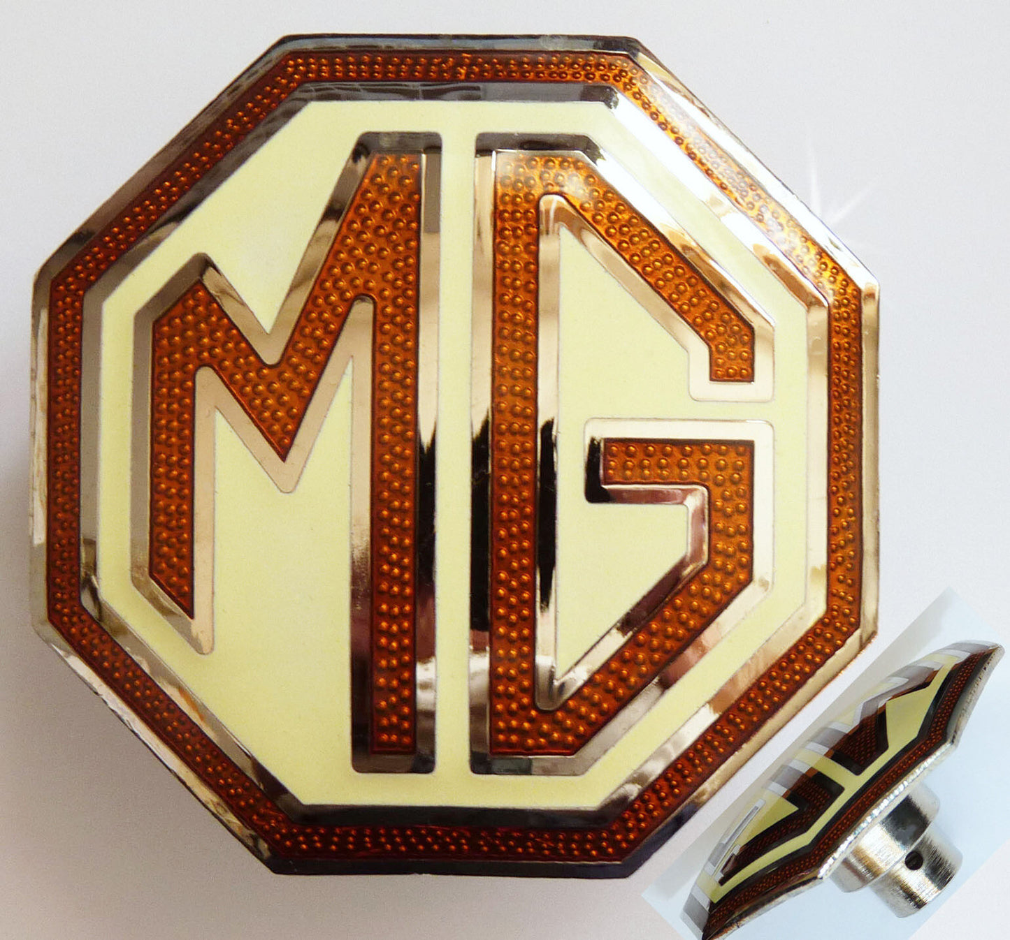 MG Spare Wheel Badge for MGTC & MGTD / MG TC MG TD, MG part AAA523