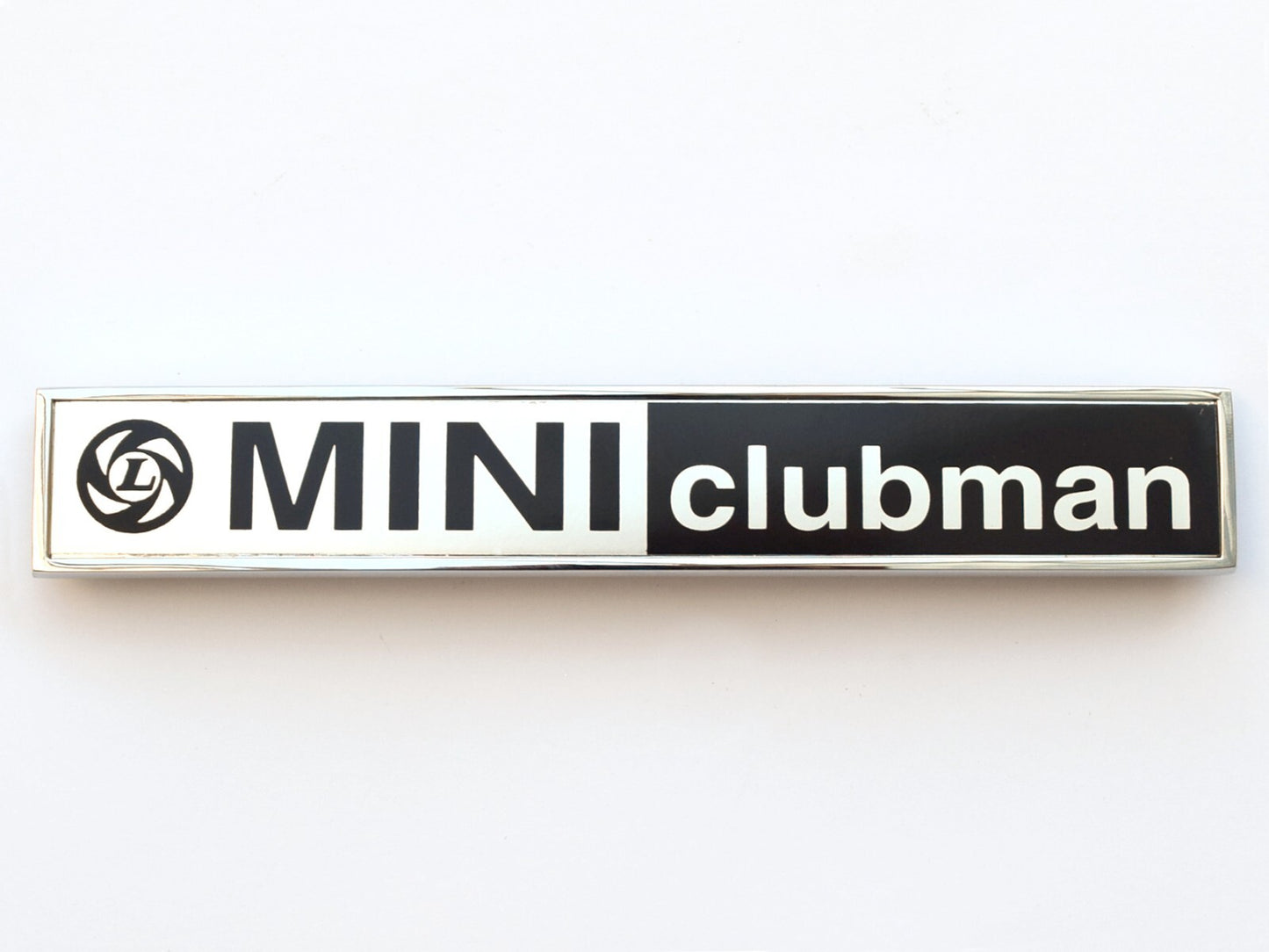 Classic Mini OE Clubman Black & Silver Badge BMC / Austin / Leyland part CZH4153