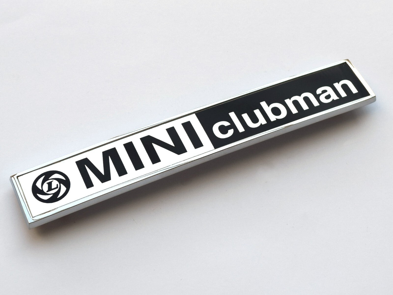 Classic Mini OE Clubman Black & Silver Badge BMC / Austin / Leyland part CZH4153