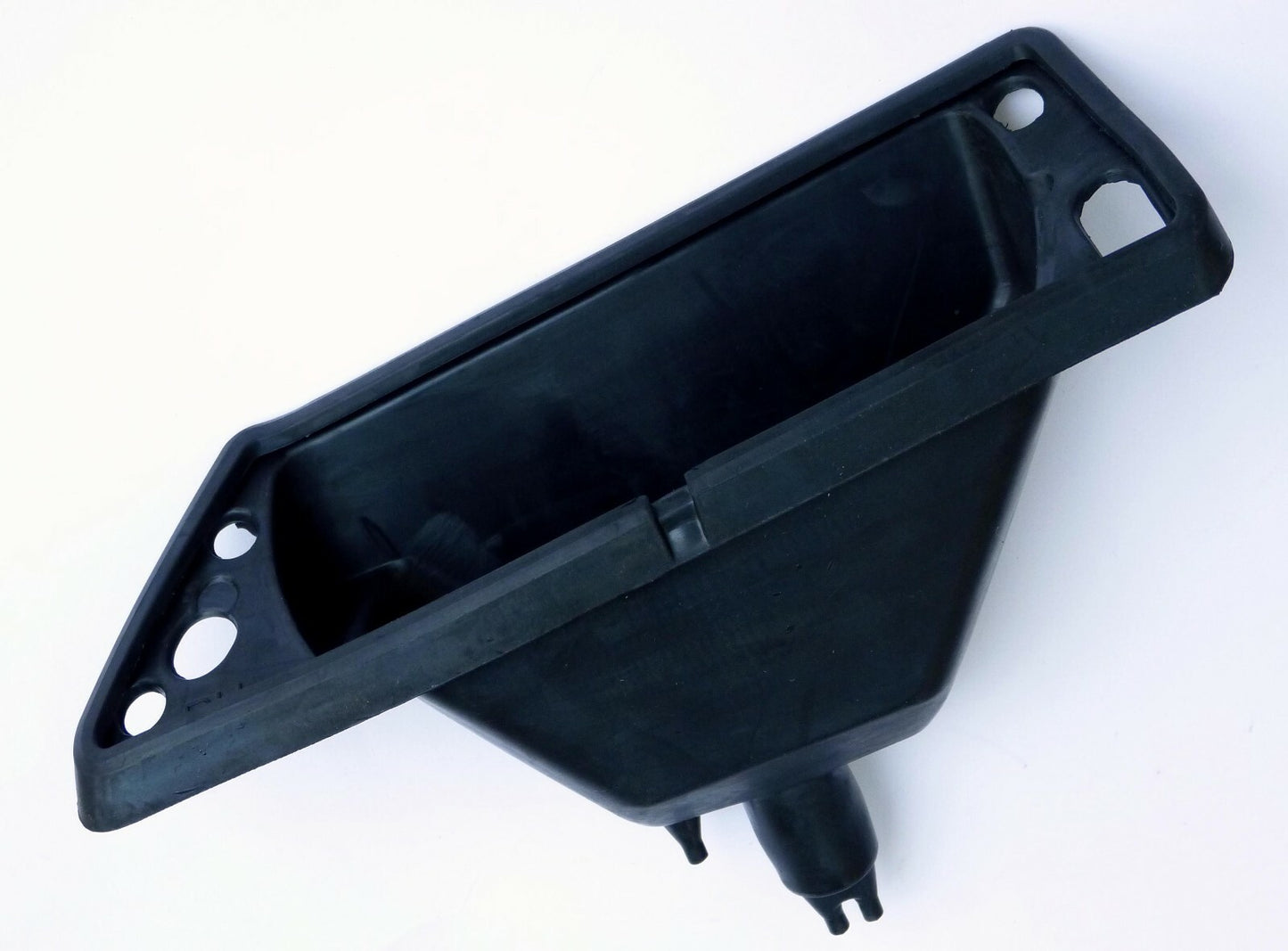 Triumph TR5 TR6 TR250 Right Hand (RH) Side / Indicator Light Rubber Boot 517820 