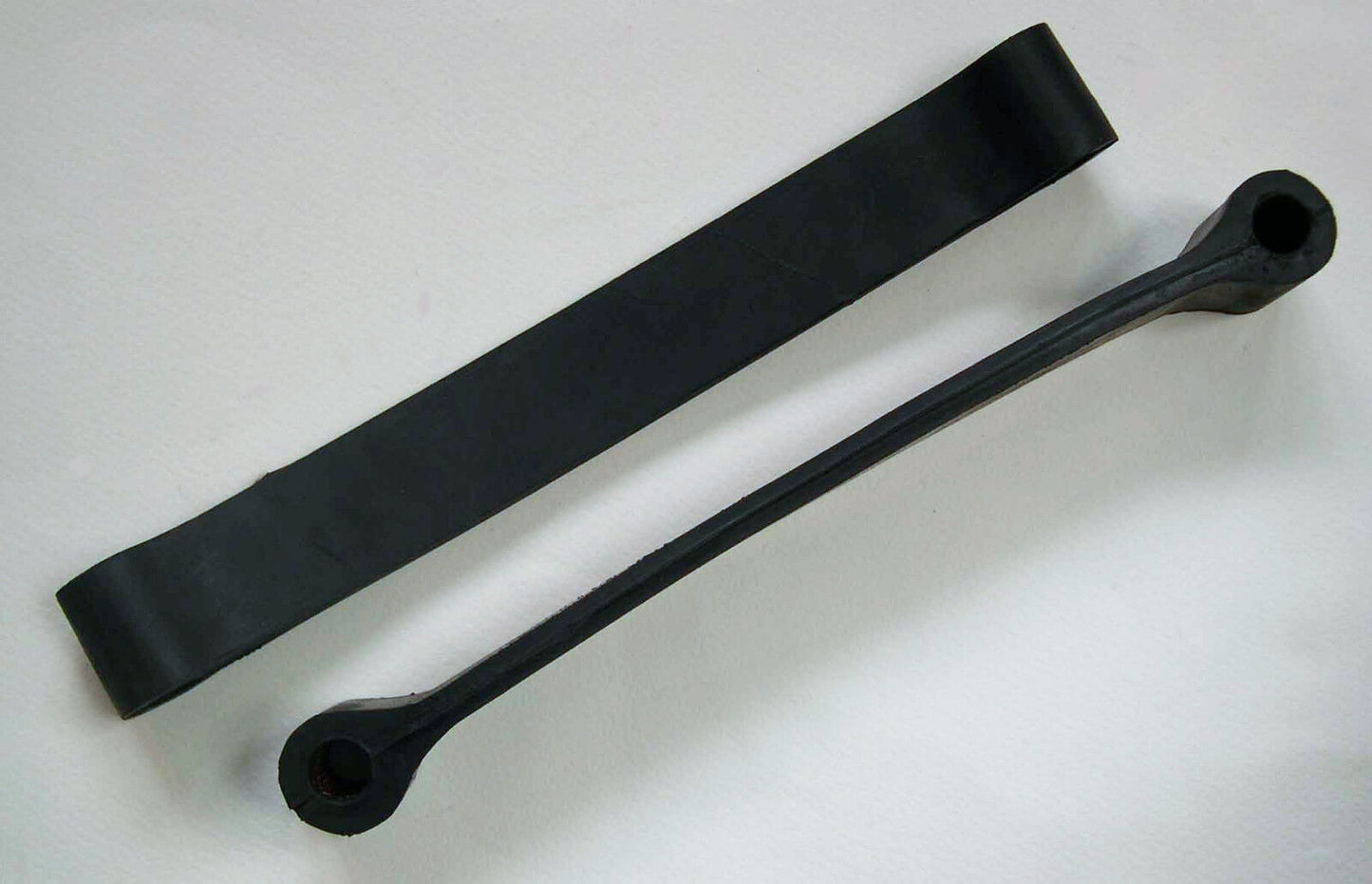 Axle Rebound / Suspension Check Strap, for MGB, MGB GT, MG Midget, BHH989