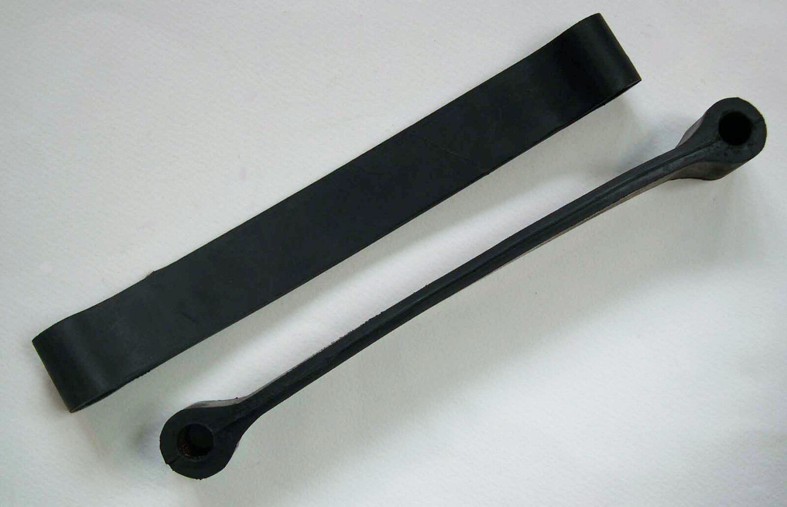 Axle Rebound / Suspension Check Strap, for MGB, MGB GT, MG Midget, BHH989