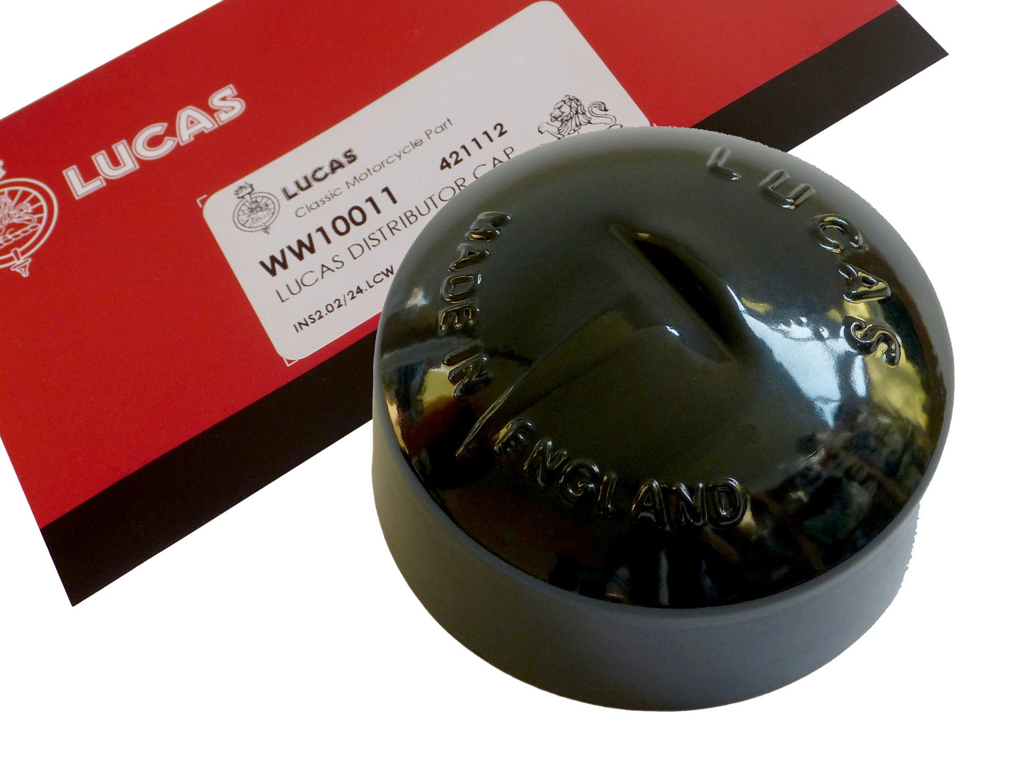 Lucas 421112, 425029 Clip On Type Distributor Cap 15D1 For BSA C15 C40 Triumph T20 Cub